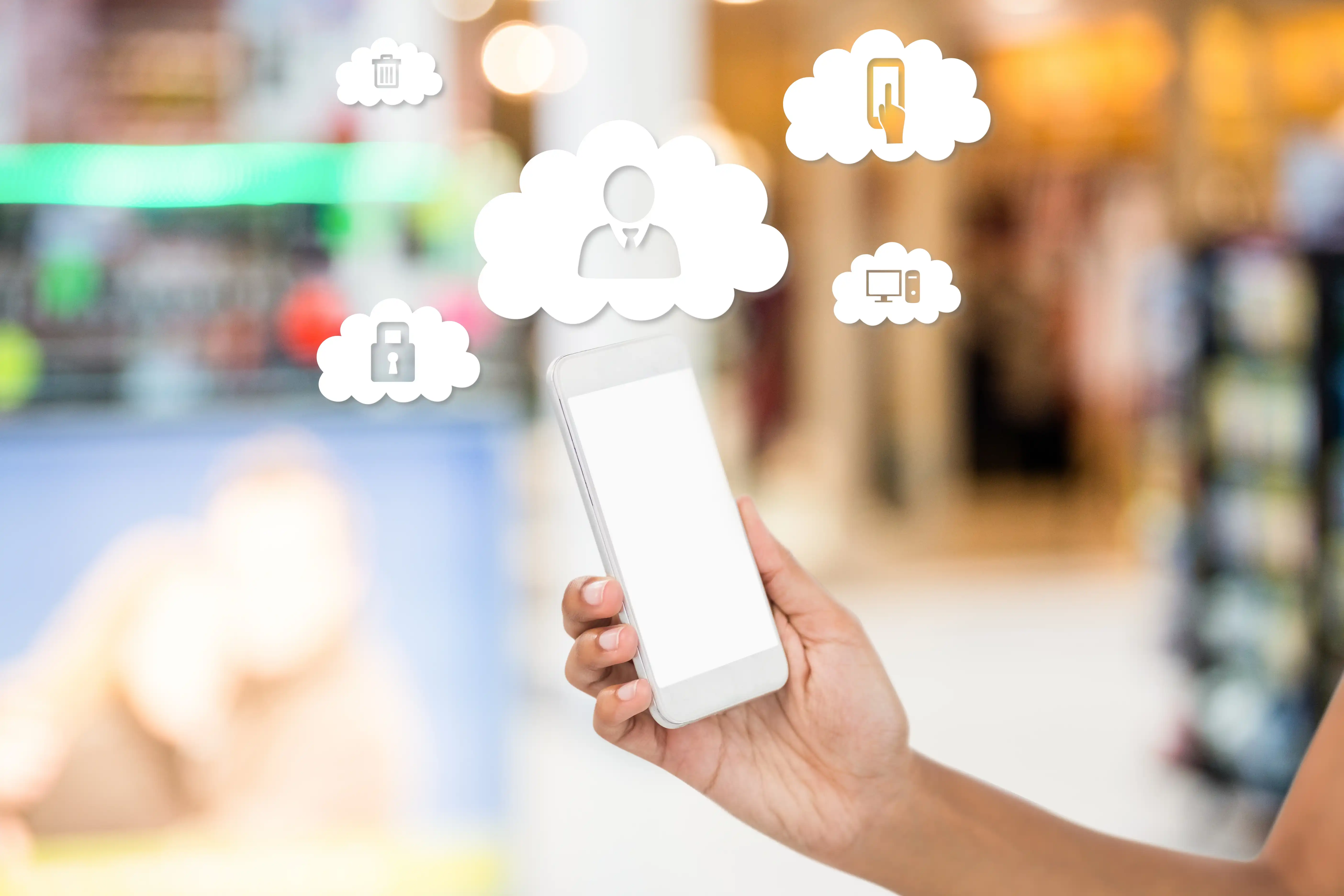 Appareil mobile accédant à des applications cloud et à des services distants